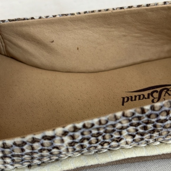 Lucky Brand Bernice Flats - Picture 11 of 11